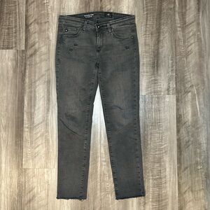 AG Adriano Goldschmied The Stevie Slim Straight Capri Jeans - 26